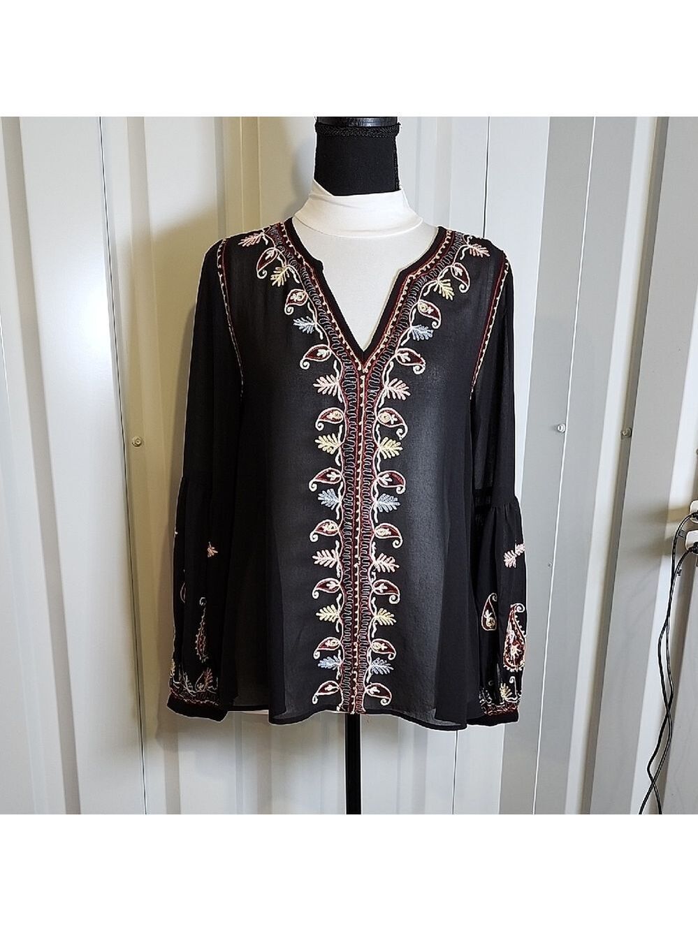 Lilly Pulitzer Black Sheer Blouse with Colorful Embroidery Size XS
